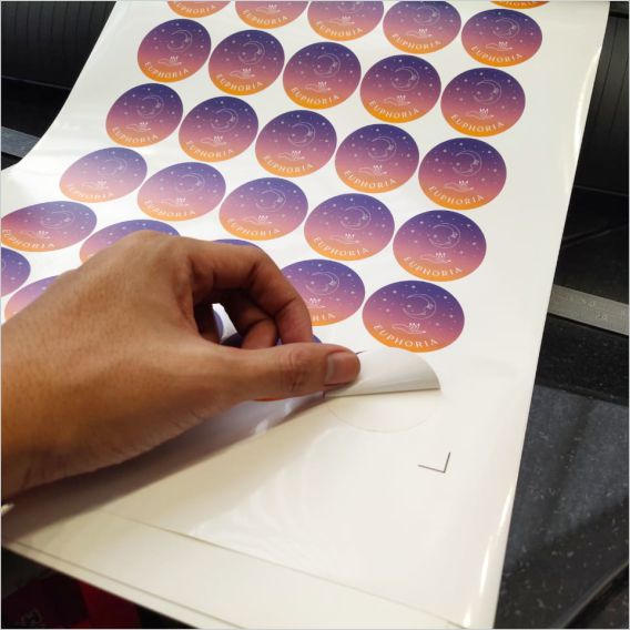 Sticker Vinyl 28x40 A3 Kiss Cut Tirta Anugrah