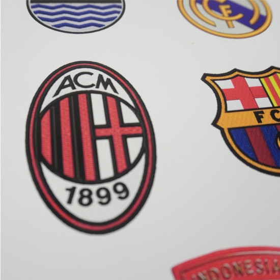 Stiker Vinyl Meteran + Spot UV Emboss