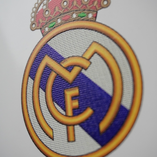 Stiker Vinyl Meteran + Spot UV Emboss